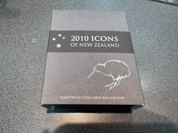 2010 Icons of New Zealand Silver Proof Coin - Image 2