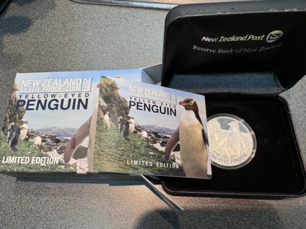 2011 Yellow Eyed Penguin Silver Proof Coin