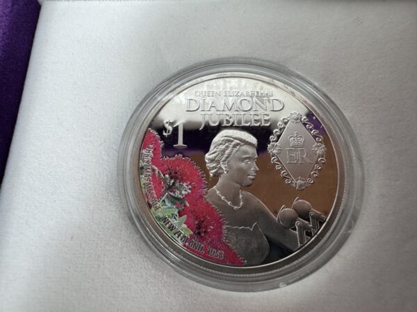 New Zealand - 2012 - Silver Proof Coin - Queen Elizabeth II Diamond Jubilee - Image 5