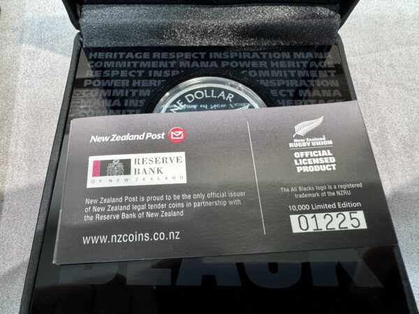 New Zealand - 2011 - Silver Dollar Proof Coin - All Blacks - Silver Fern - Image 6