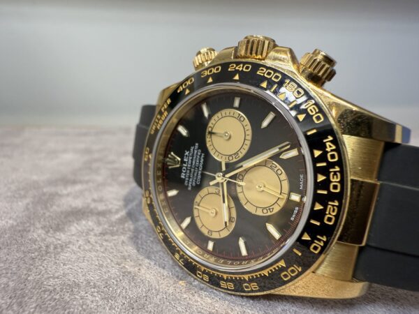 Rolex Cosmograph Daytona 126518LN - Image 12