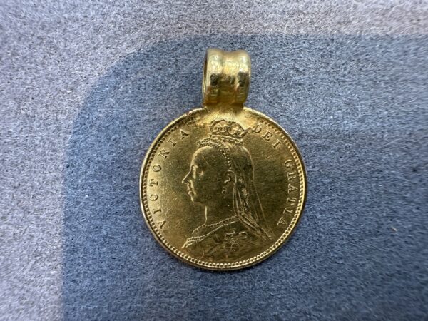 1892 Victorian Half Sovereign Coin - Image 3