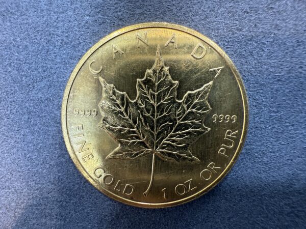 1990 Gold Maple Leaf 1 oz. 99.99% Pure Gold Coin